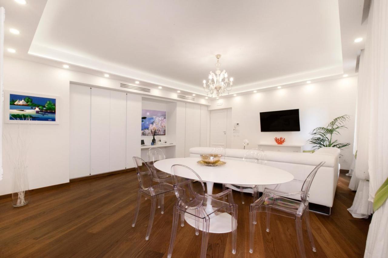 Sorrentovibes - Luxury Home Sea View & Jacuzzi In Sorrento Centre Luaran gambar