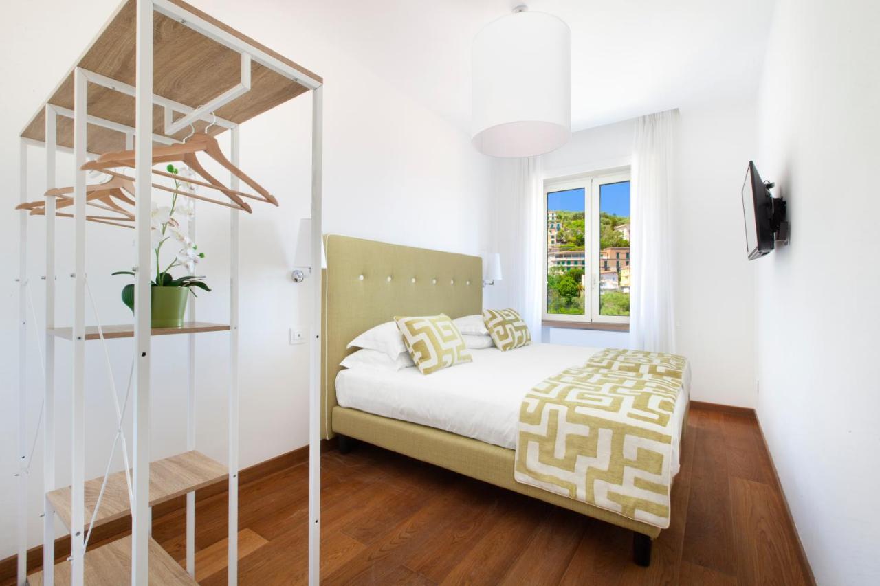 Sorrentovibes - Luxury Home Sea View & Jacuzzi In Sorrento Centre Luaran gambar